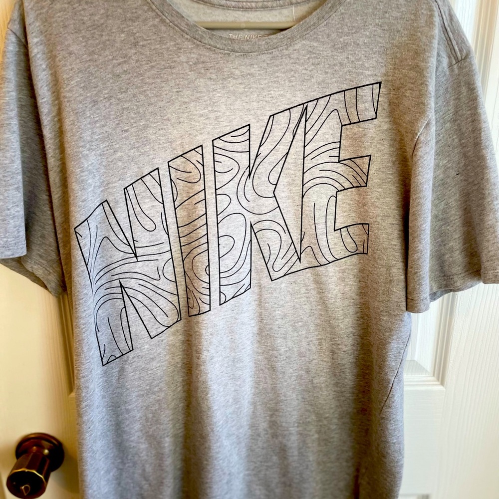 Nike T- shirt